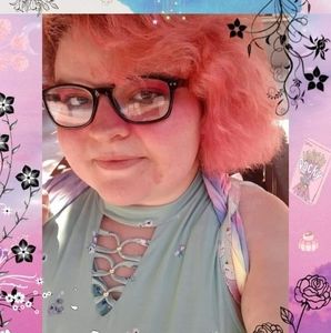 Meet your Posher, Theresa